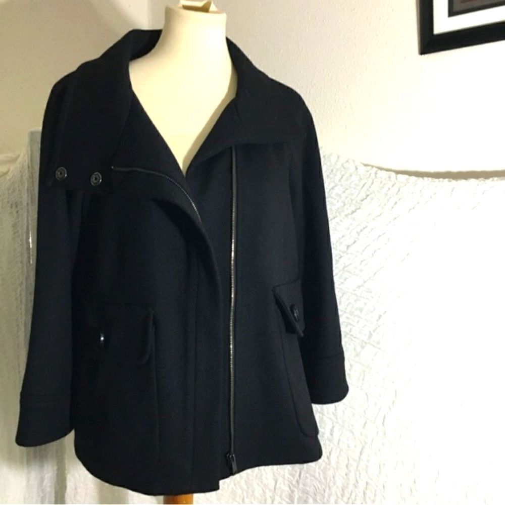 Black Jacket Made in Italy Size Large - Picture 4 of 14